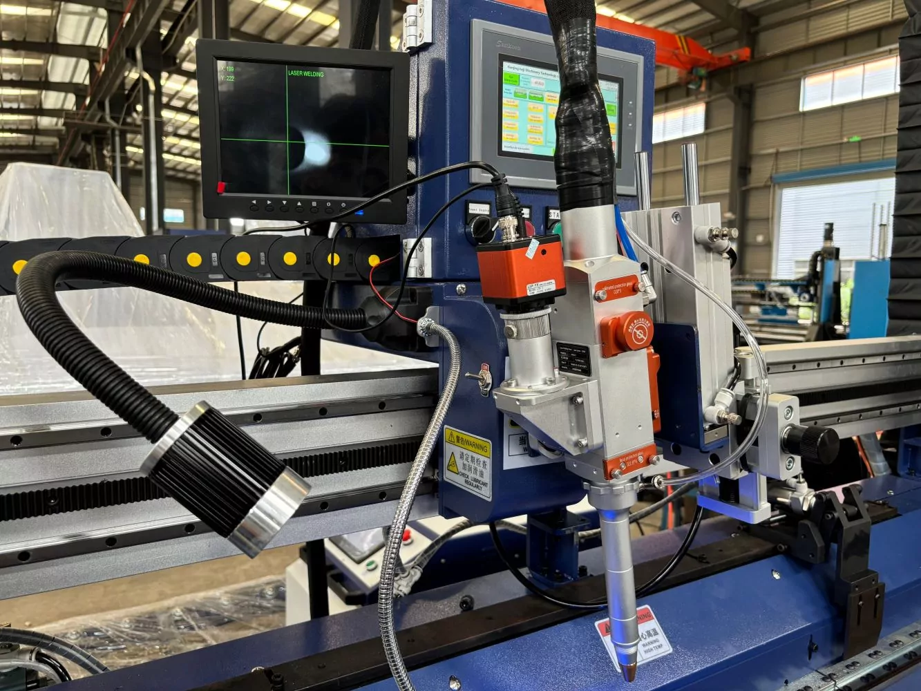 Фото №2. Стыковая шовная сварка FABTEC LAZER HGW-1500, фото №1