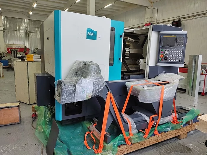 Фото №3. Токарный станок с ЧПУ Fanuc 0i DMTG CL20A с наклонной станиной