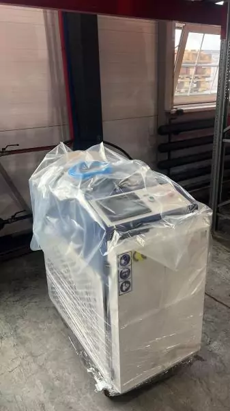 Ржавчина, окалина и старая краска — без пескоструя: запуск KY-W-HW3000-CW 3 кВт Raycus