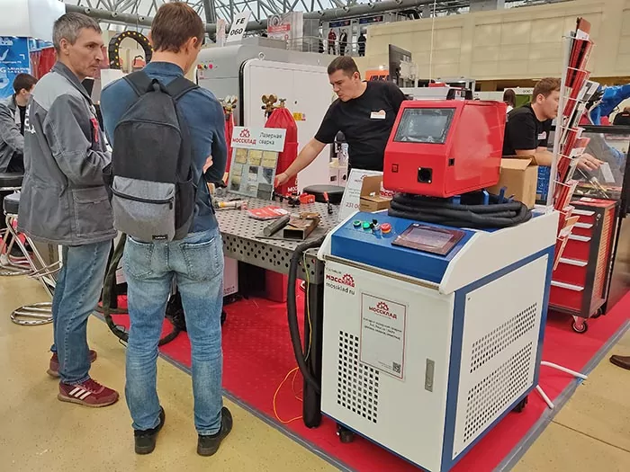 Аппарат лазерной сварки FABTEC KY-W-HW 1500-C 3 в 1 (резка, сварка, очистка)