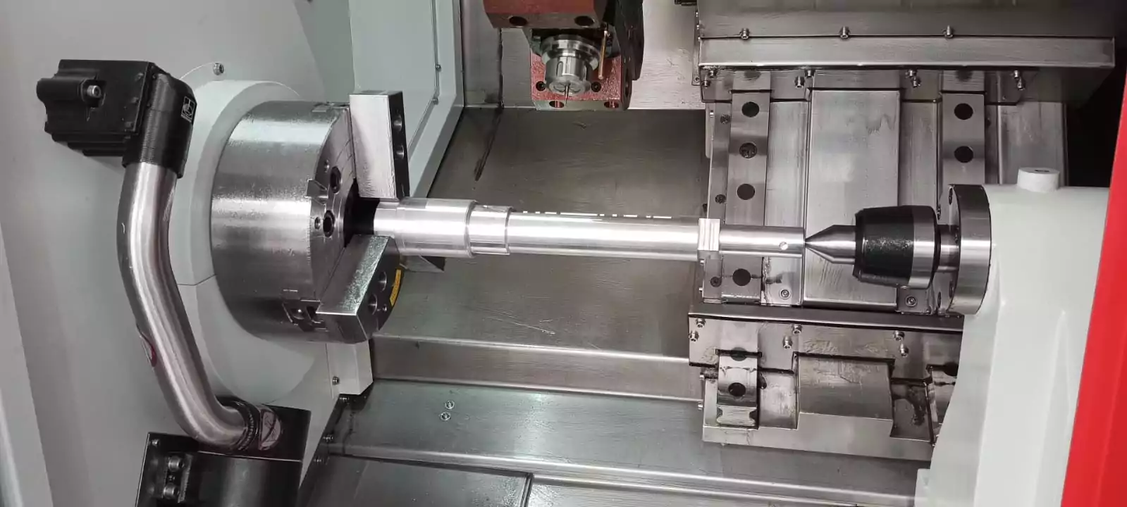 Фото №2. Токарный станок FABTEC TC-650MY/650 с наклонной станиной