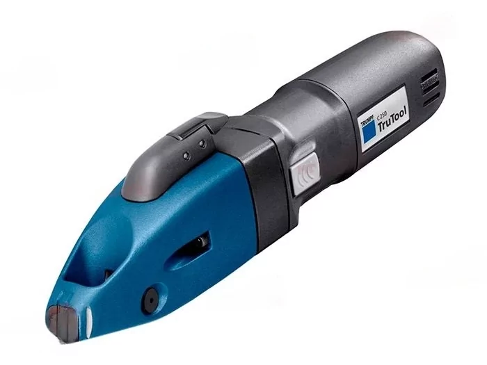 Фото №1. Главное фото: Шлицевые ножницы TruTool C 250 со встроенным устройством удаления стружки