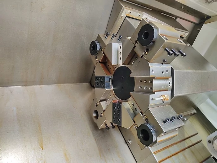 Фото №5. Токарный станок с ЧПУ Fanuc 0i DMTG CL20A с наклонной станиной