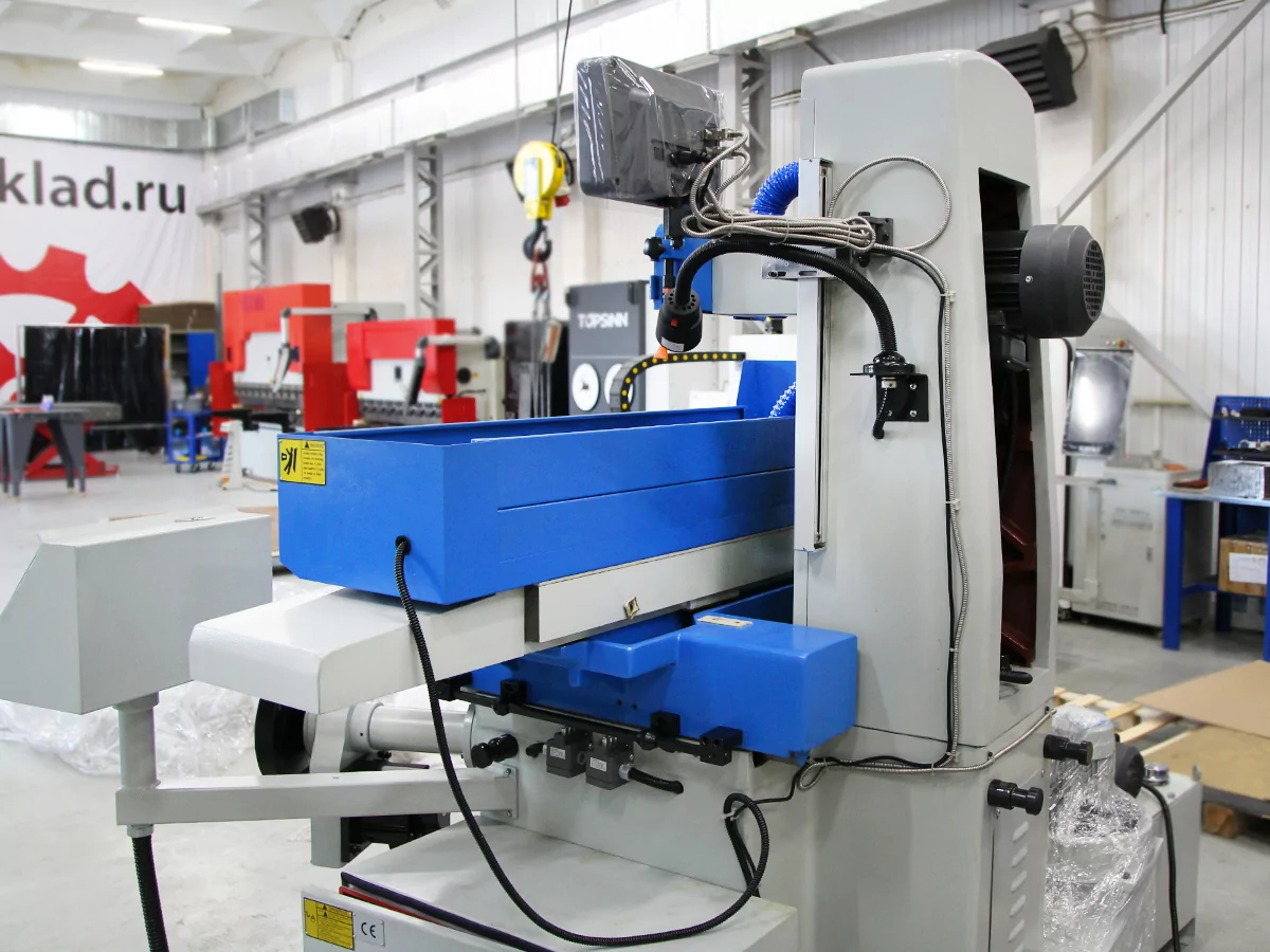 Фото №5. Плоскошлифовальный станок FABTEC SG2050AHD в демозале - фото №4