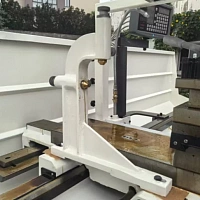 Универсальный токарный станок FABTEC LC560/1500